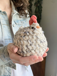 Mabel Chicken Crochet Pattern