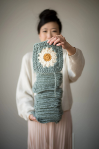 Cozy Days Daisy Blanket Crochet Pattern